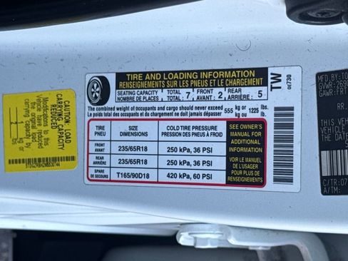 Used 2021 Toyota Highlander XLE image 52