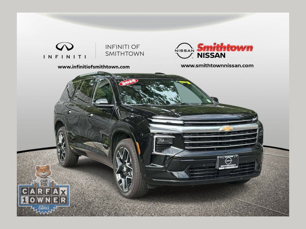 Used 2026 Chevrolet Traverse High Country w/ LPO, Floor Liner Package FWD image 1