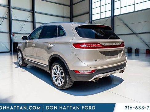 Used 2017 Lincoln MKC Select w/ Lincoln MKC Climate Package FWD image 27