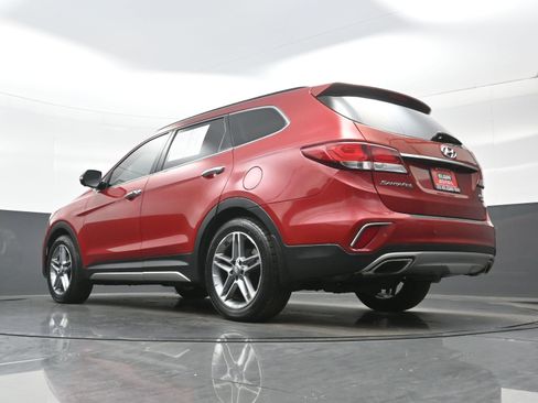 Used 2017 Hyundai Santa Fe Limited image 29