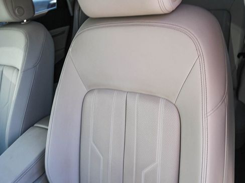 Certified 2024 Audi Q8 e-tron Premium Plus image 27