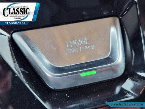 Used 2025 GMC Sierra 2500 AT4X image 20