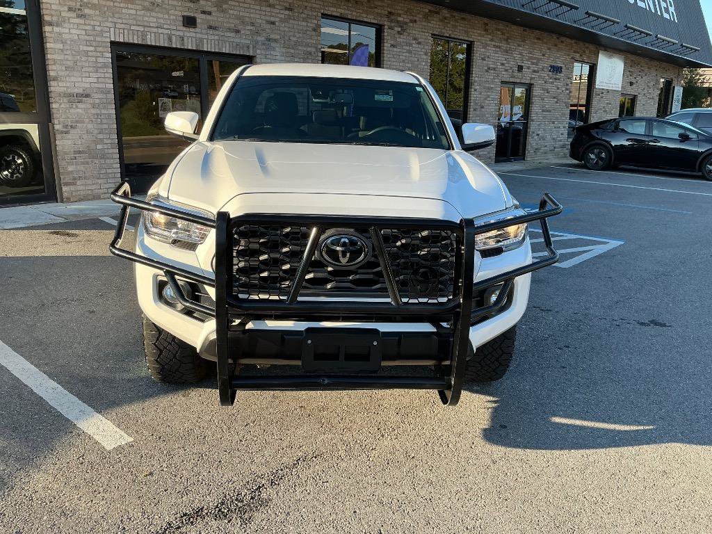 Used 2023 Toyota Tacoma TRD Off-Road AWD/4WD image 9