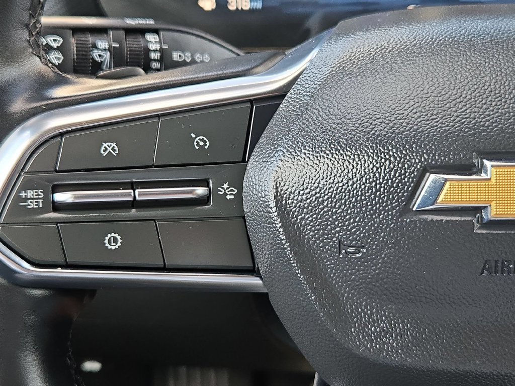 Used 2026 Chevrolet Equinox LT FWD image 21