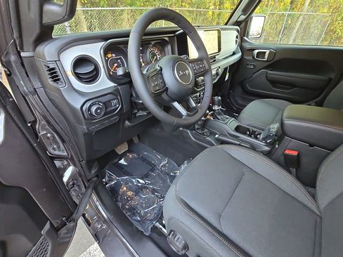 New 2025 Jeep Wrangler Unlimited Sport AWD/4WD image 16