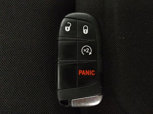 Used 2021 Jeep Renegade Latitude w/ Convenience Group image 32