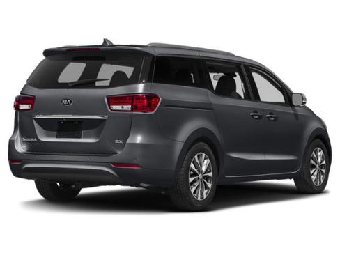 Used 2016 Kia Sedona SX image 2