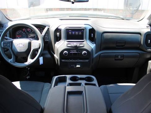 Used 2021 Chevrolet Silverado 1500 Custom Trail Boss AWD/4WD image 41
