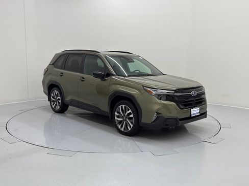 Used 2026 Subaru Forester Touring AWD/4WD image 8