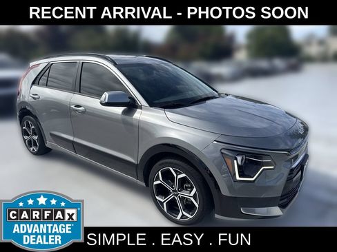 Certified 2023 Kia Niro EX Touring FWD image 1