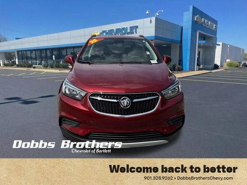 Certified 2022 Buick Encore Preferred w/ Safety Package AWD/4WD image 2