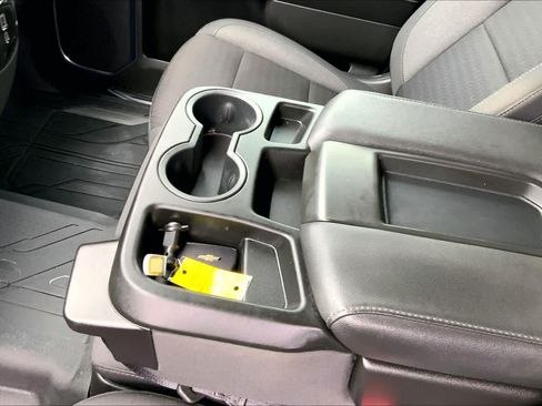 Used 2024 Chevrolet Silverado 1500 LT w/ Protection Package RWD image 17