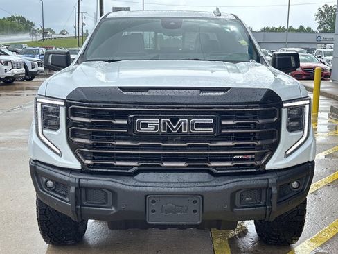 New 2026 GMC Sierra 1500 AT4X w/ LPO, Black Badging Package AWD/4WD image 10