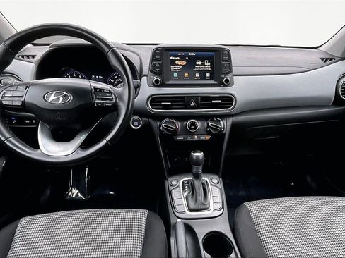 Used 2020 Hyundai Kona SEL image 16