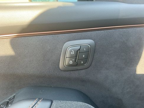 Used 2021 Ford Mustang Mach-E GT image 21