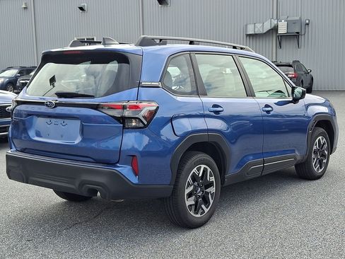 Used 2026 Subaru Forester AWD/4WD image 4