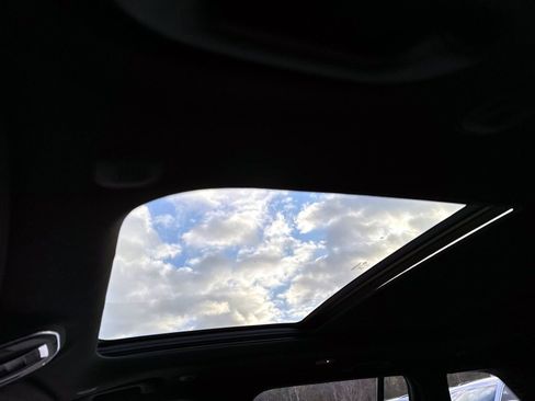 New 2025 Jeep Grand Cherokee Limited image 10