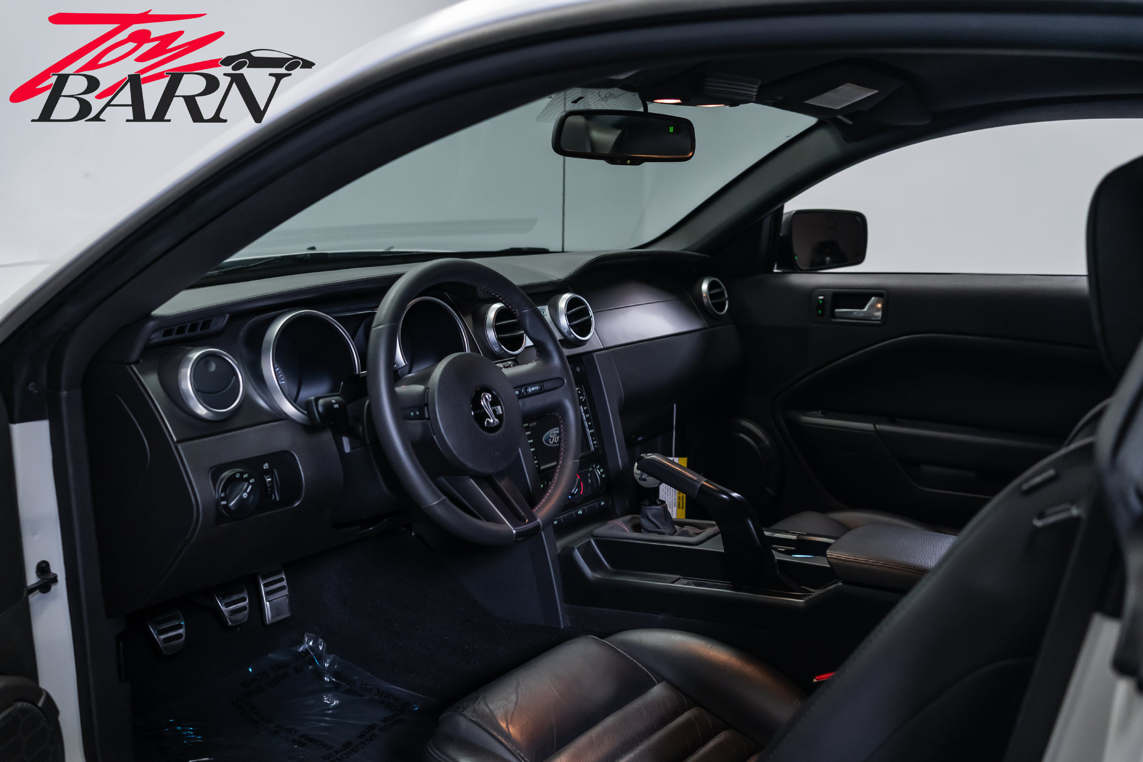 Used 2008 Ford Mustang Shelby GT500 RWD image 39