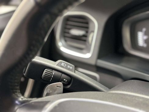 Used 2015 Volvo S60 T5 Premier Plus image 37