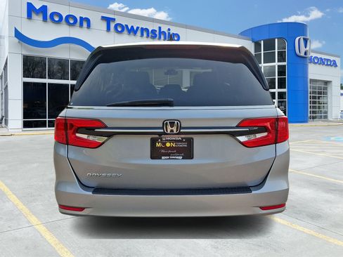Used 2023 Honda Odyssey EX-L image 5