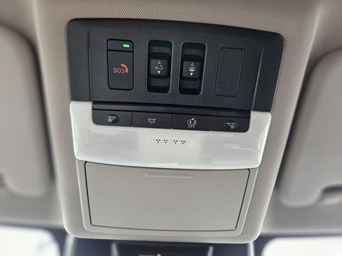 New 2026 Nissan Rogue Platinum w/ Platinum Premium Package AWD/4WD image 26