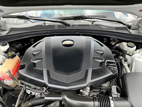 Used 2024 Chevrolet Camaro LT image 28