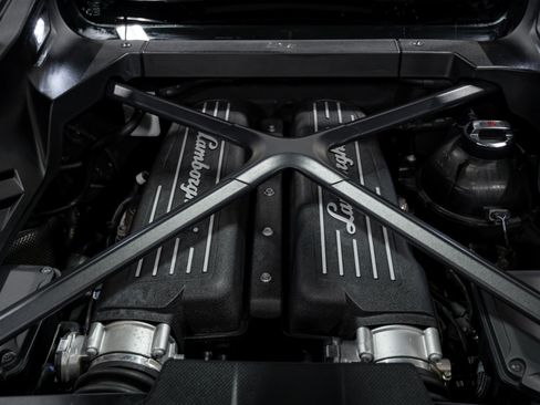 Used 2020 Lamborghini Huracan EVO AWD/4WD image 72