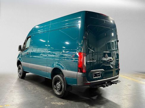 Used 2026 Mercedes-Benz Sprinter 2500 image 5