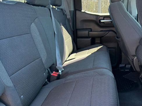 Used 2022 Chevrolet Silverado 1500 LT image 37