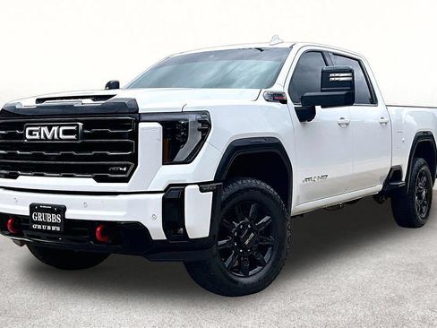 Used 2025 GMC Sierra 2500 AT4 AWD/4WD image 15
