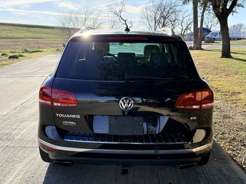 Used 2016 Volkswagen Touareg Executive image 8