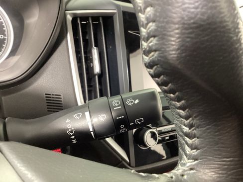 Used 2023 Subaru Forester Premium image 19