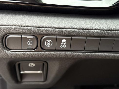 Used 2024 Acura MDX SH-AWD image 32