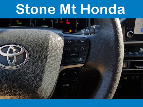 Used 2025 Toyota Camry LE FWD image 22