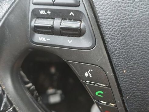 Used 2017 Kia Forte LX w/ LX Popular Package FWD image 13