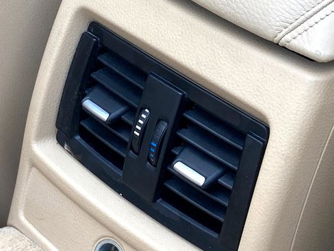 Used 2014 BMW 435i Convertible image 19