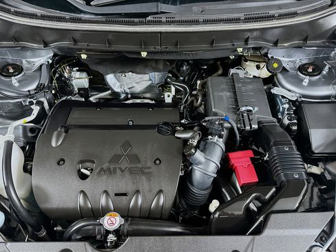 Used 2025 Mitsubishi Outlander Sport ES image 30