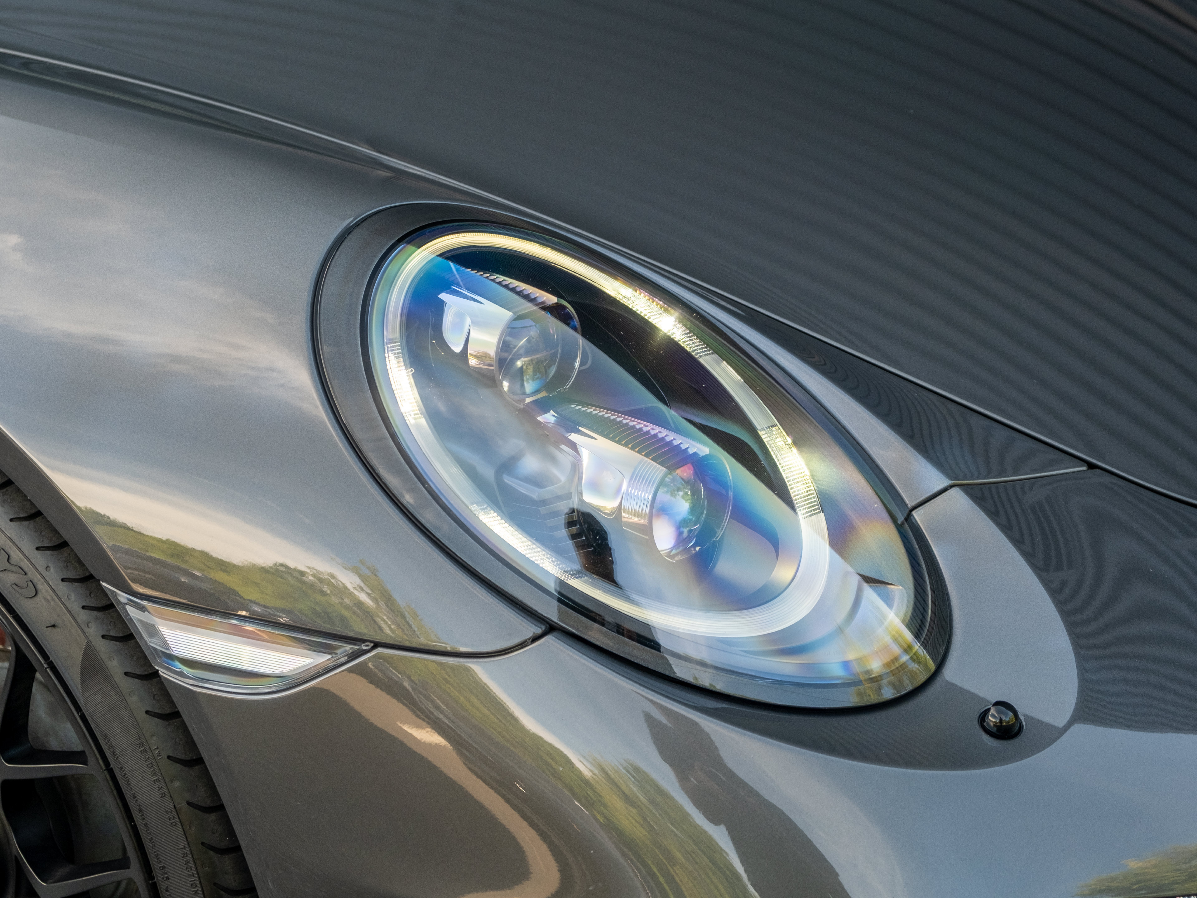 Certified 2016 Porsche 911 Carrera GTS RWD image 16