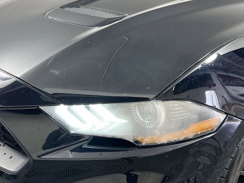 Used 2020 Ford Mustang Convertible w/ Equipment Group 101A image 11