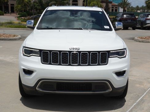 Used 2020 Jeep Grand Cherokee Limited w/ Luxury Group II RWD image 2