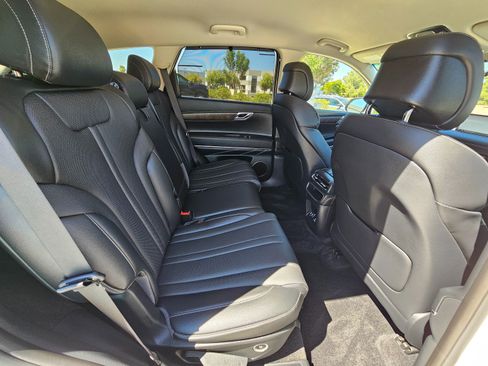 Used 2024 Genesis GV80 2.5T image 31