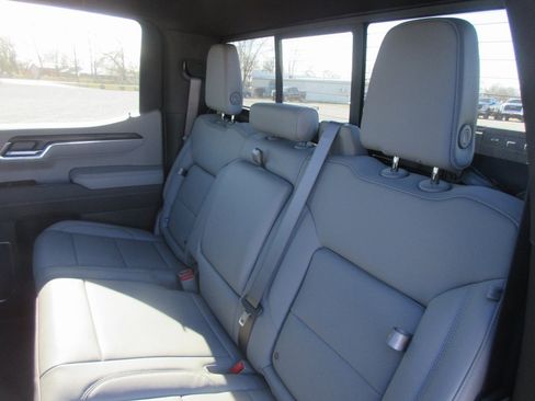 New 2026 GMC Sierra 1500 SLT w/ SLT Premium Plus Package image 15