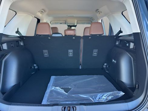 New 2025 Ford Bronco Sport Outer Banks w/ Outer Banks Tech Package+ AWD/4WD image 36