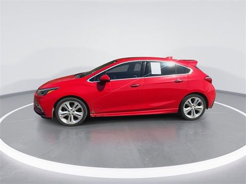 Used 2017 Chevrolet Cruze Premier image 6