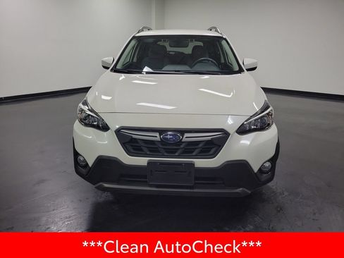 Used 2022 Subaru Crosstrek 2.0i Premium AWD/4WD image 3