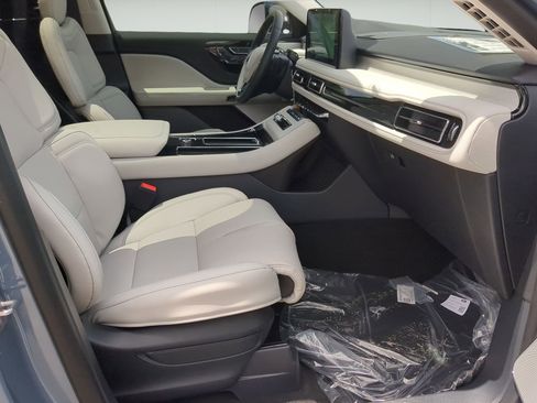 New 2026 Lincoln Aviator Reserve AWD/4WD image 25