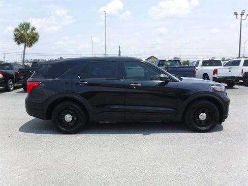 Used 2022 Ford Explorer 4WD Police Interceptor image 3