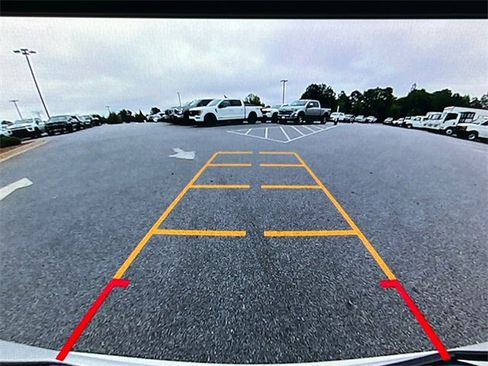 Certified 2023 GMC Terrain SLT w/ Infotainment Package II image 30