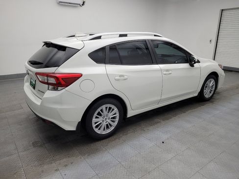 Used 2018 Subaru Impreza 2.0i Premium w/ Eyesight & BSD & Rcta image 10