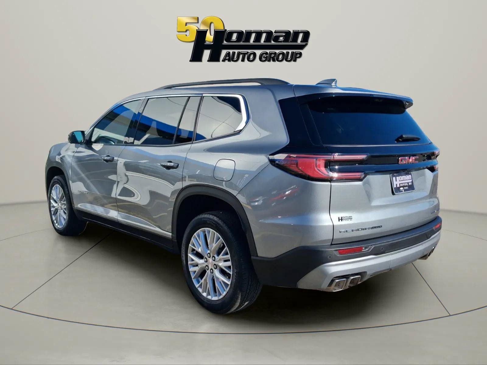 Used 2026 GMC Acadia AWD Elevation w/ Elevation Premium Package image 3